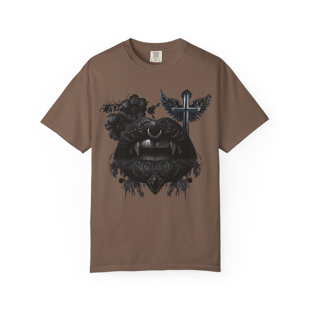 Vampire Black Lips Graphic T-Shirt - Gothic Black Lips and Fangs tee - Dark Aesthetic Tee. midnight Eye, LLC