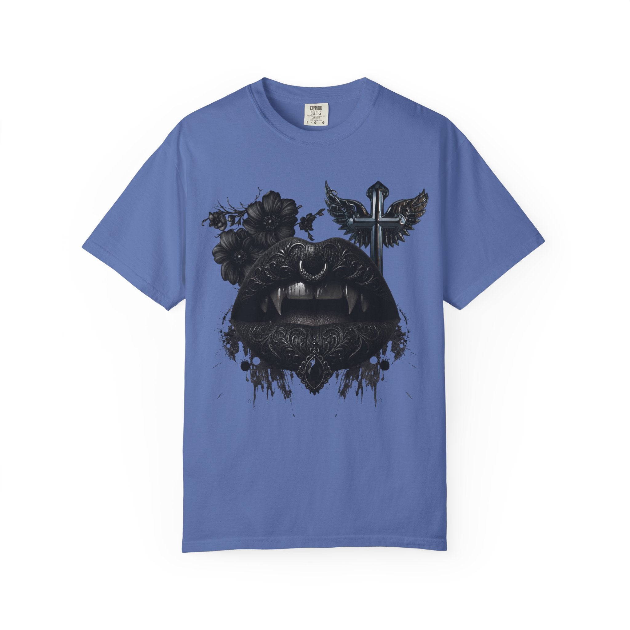 Vampire Black Lips Graphic T-Shirt - Gothic Black Lips and Fangs tee - Dark Aesthetic Tee. midnight Eye, LLC