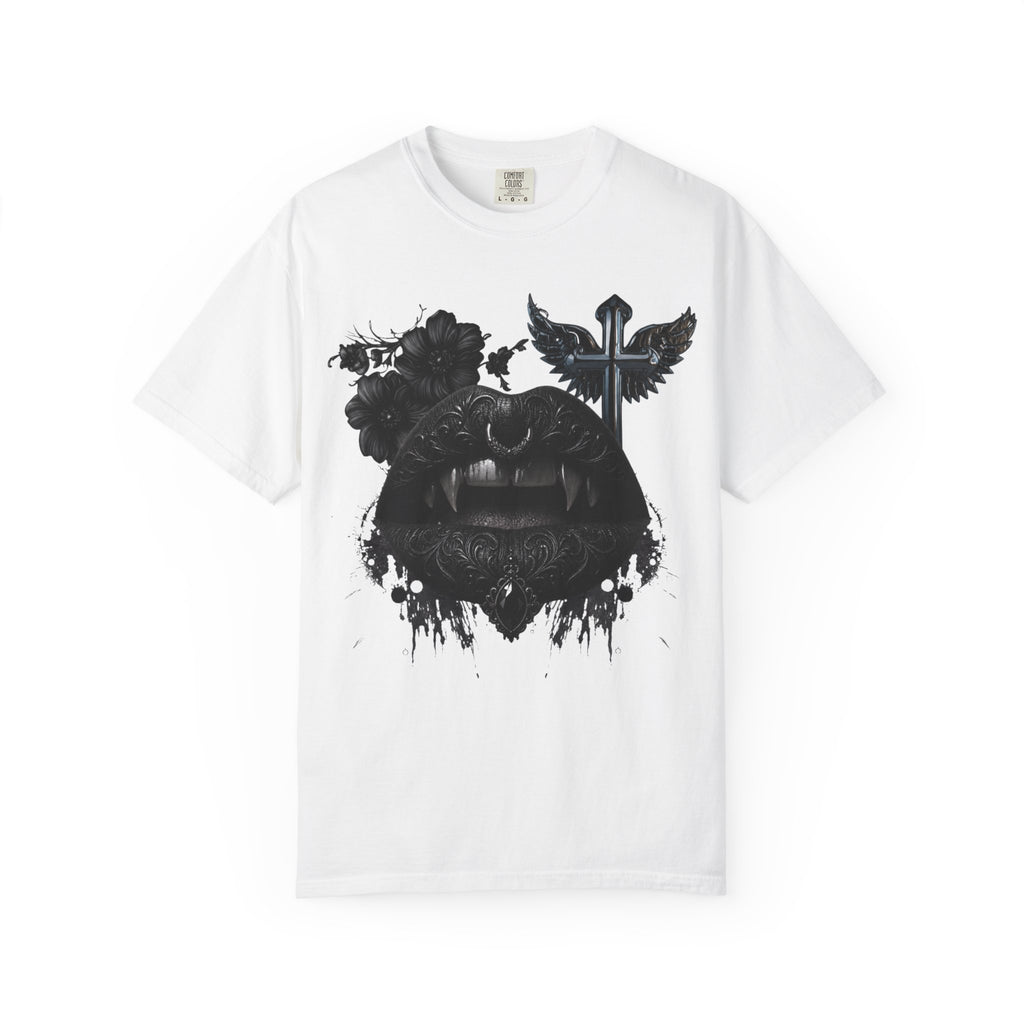 Vampire Black Lips Graphic T-Shirt - Gothic Black Lips and Fangs tee - Dark Aesthetic Tee. midnight Eye, LLC