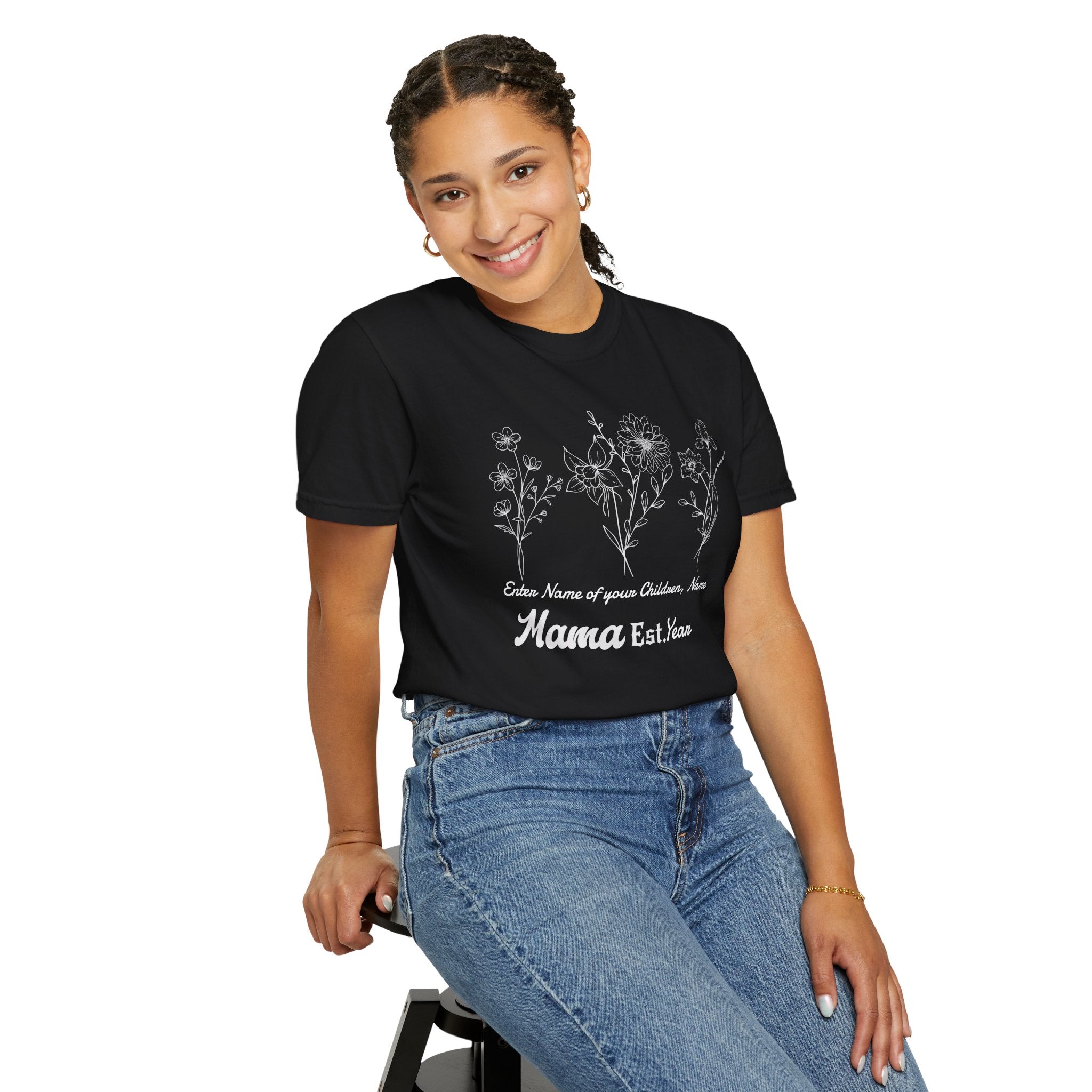 Personalized T-Shirt - "MAMA" with Children's Name and Year - Midnight Eye, LLC