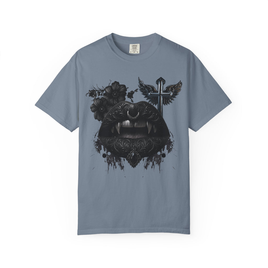 Vampire Black Lips Graphic T-Shirt - Gothic Black Lips and Fangs tee - Dark Aesthetic Tee. midnight Eye, LLC