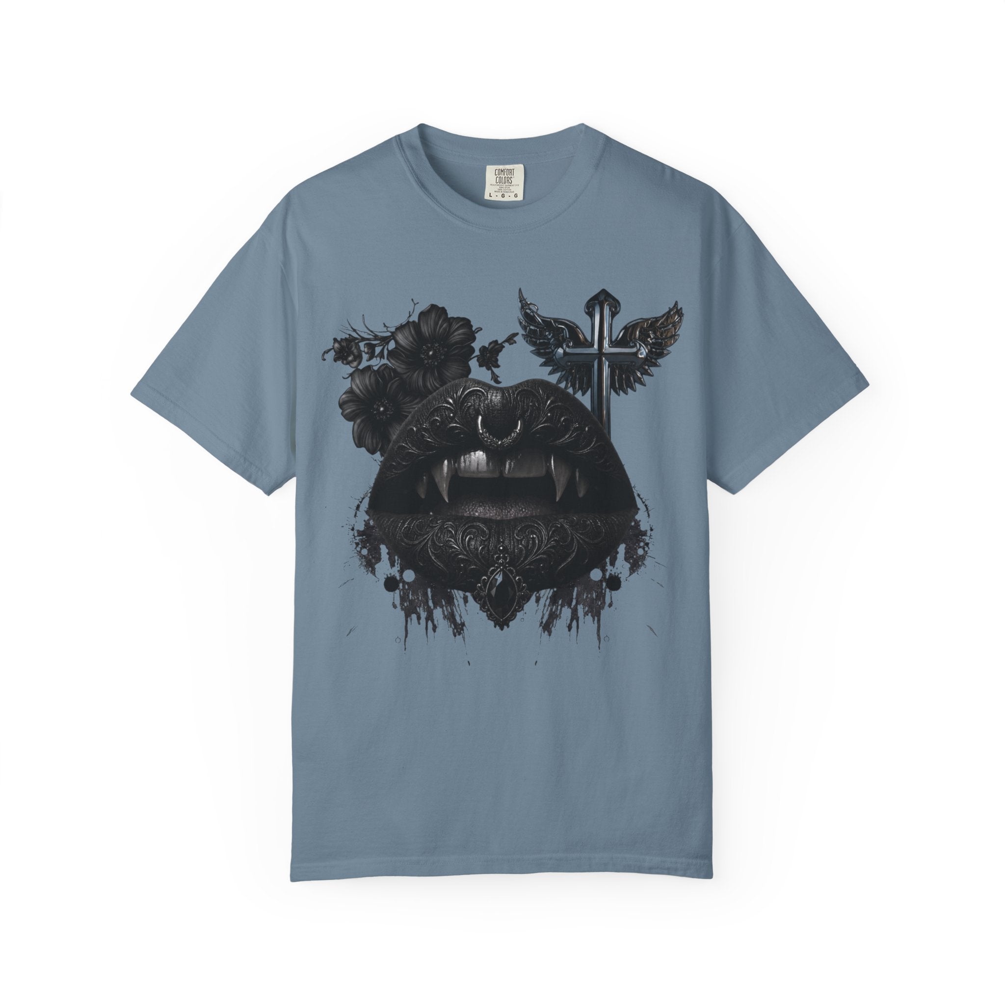 Vampire Black Lips Graphic T-Shirt - Gothic Black Lips and Fangs tee - Dark Aesthetic Tee. midnight Eye, LLC
