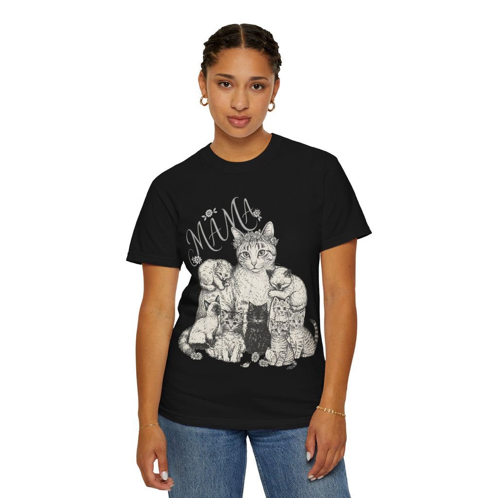 Cat Mama Vintage Graphic T-Shirt - Cat Mama and Kittens Tee