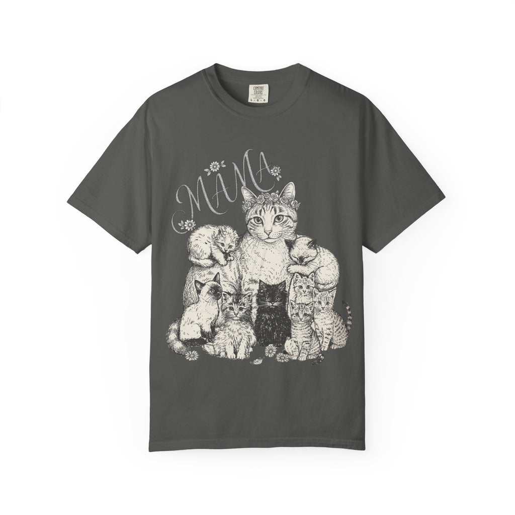 Cat Mama Vintage Graphic T-Shirt - Cat Mama and Kittens Tee