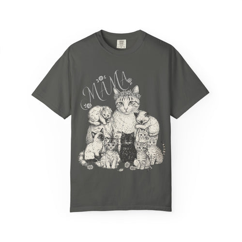 Cat Mama Vintage Graphic T-Shirt - Cat Mama and Kittens Tee