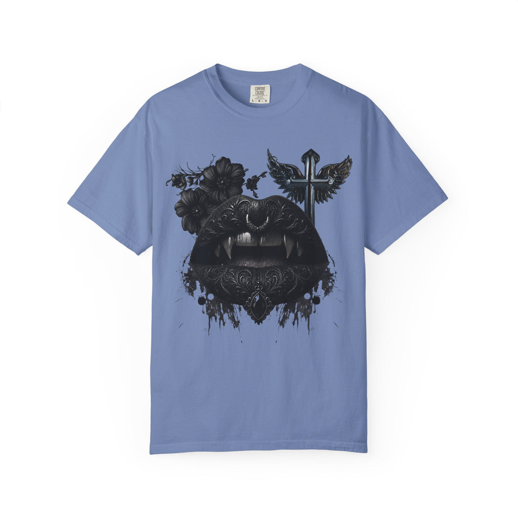 Vampire Black Lips Graphic T-Shirt - Gothic Black Lips and Fangs tee - Dark Aesthetic Tee. midnight Eye, LLC