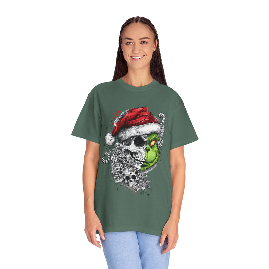 Skull & Grinch Inspired Santa T-Shirt — Edgy Gothic Christmas Graphic Tee