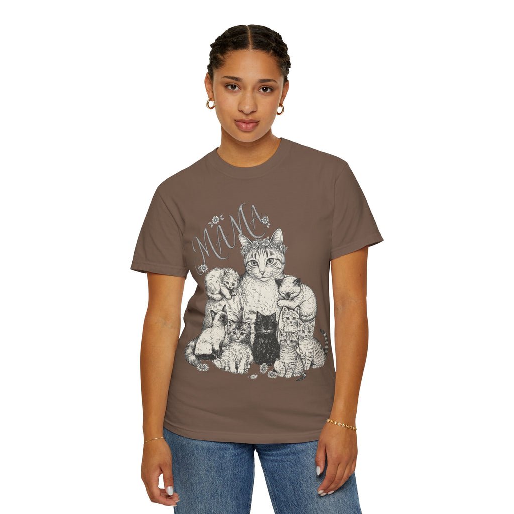 Cat Mama Vintage Graphic T-Shirt - Cat Mama and Kittens Tee