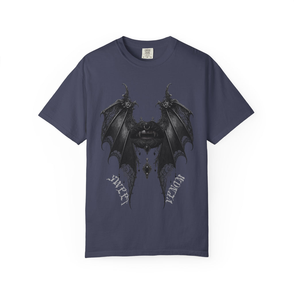 Gothic Bat Wings and Black Vampire Lips Graphic T-shirt - Gothic Black Lips Tee. Midnight Eye, LLC